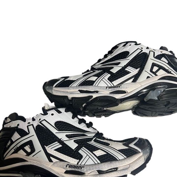 Balenciaga Runner Track Sneakers Low White Blabk Size 8 - Picture 11 of 11